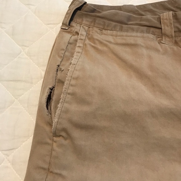 J. Crew Men’s Khaki Shorts - Picture 4 of 4